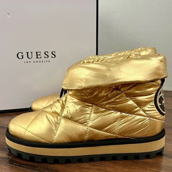 NIB - GUESS Leian2 Metallic Gold Logo Booties - Size 10 - Picture 7 of 13
